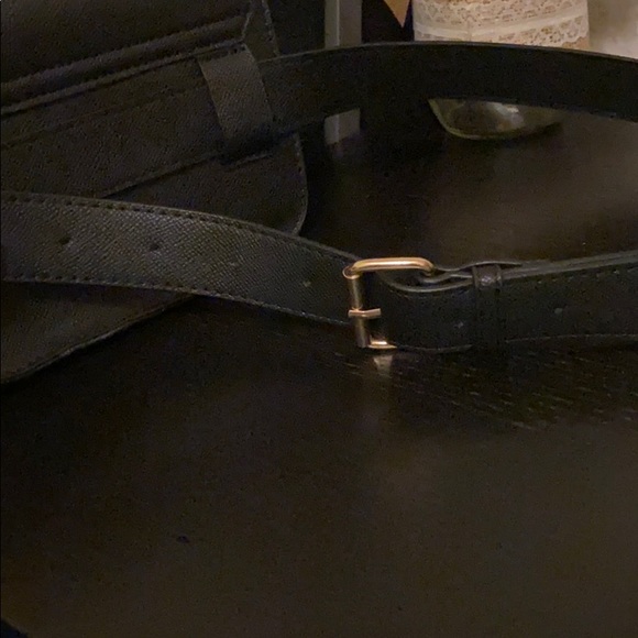 Black belt purse - Picture 5 of 5